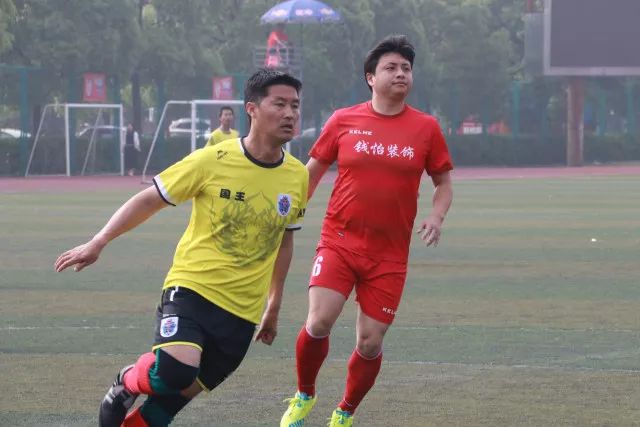 76人新签前锋：我专注于中距离投篮以减轻队友负担